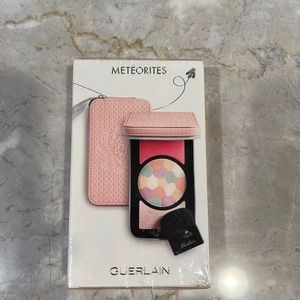 Guerlain Meteorites My Palette - radiant powder, blush, highlighter